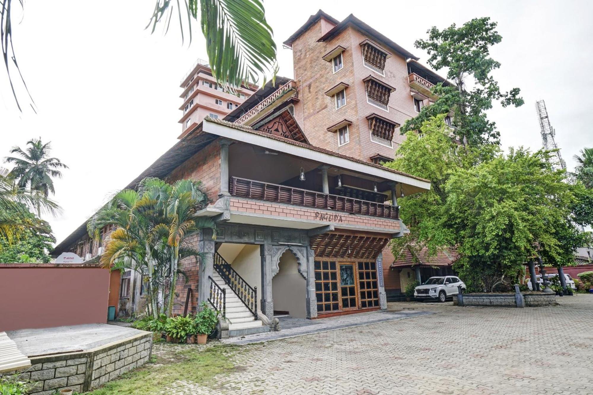 Palette - Pagoda Resorts Alappuzha Esterno foto