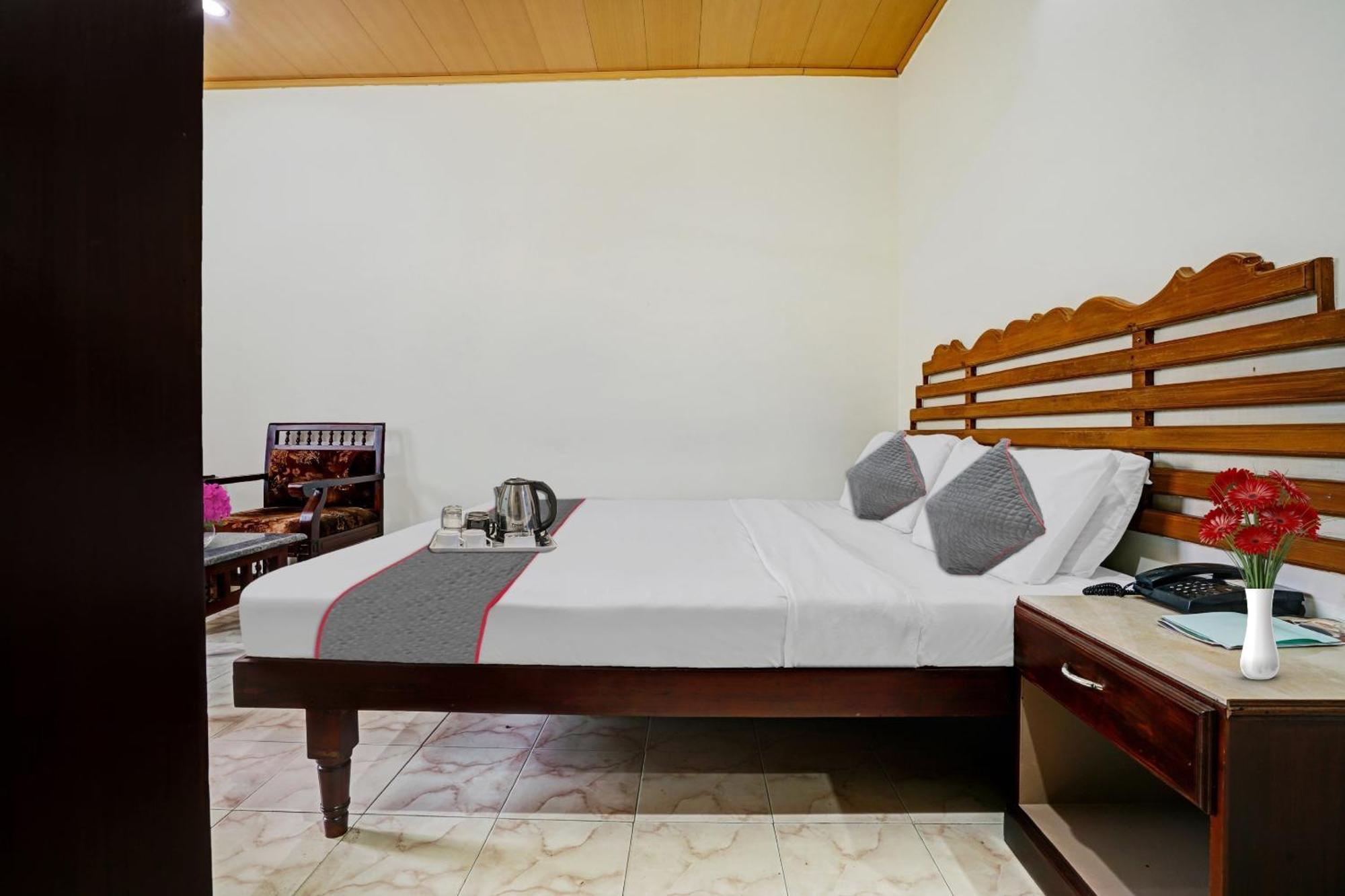 Palette - Pagoda Resorts Alappuzha Esterno foto