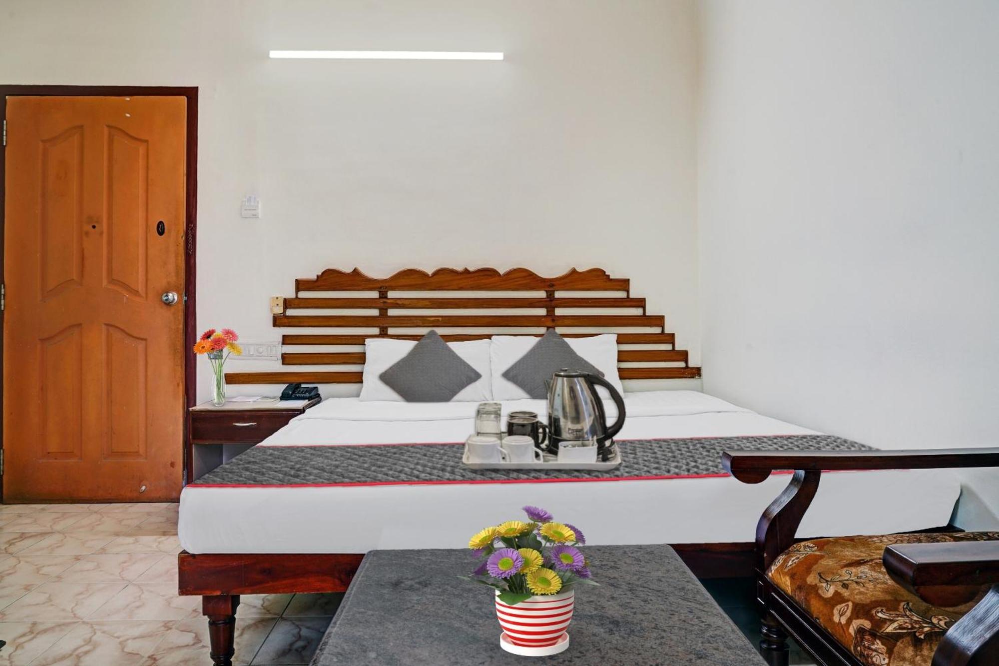 Palette - Pagoda Resorts Alappuzha Esterno foto
