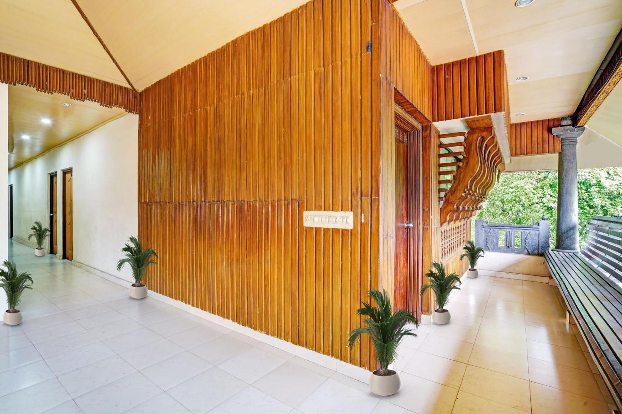 Palette - Pagoda Resorts Alappuzha Esterno foto